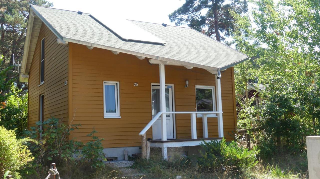 Zu Haus In Der Ferne Villa Baabe Exterior photo